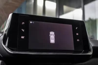 Vendo Peugeot 2008 2020 - 15450 EUR, 125449 km - AUTO.MOTO.pt