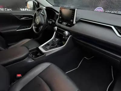 Vendo Toyota RAV4 2021 - 33900 EUR, 135147 km - AUTO.MOTO.pt