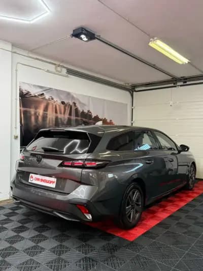 Sell Peugeot 308 SW 2022 - 24900 EUR, 156000 km - AUTO.MOTO.pt