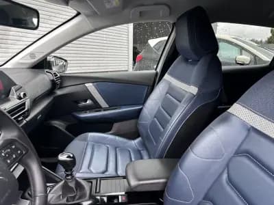 Vendo Citroën C4 2021 - 15900 EUR, 175000 km - AUTO.MOTO.pt