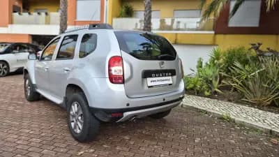 Sell Dacia Duster 2015 - 12480 EUR, 105000 km - AUTO.MOTO.pt