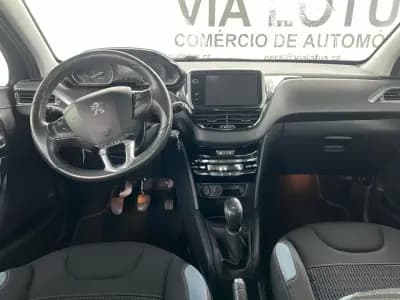 Vendo Peugeot 208 2016 - 7500 EUR, 302200 km - AUTO.MOTO.pt