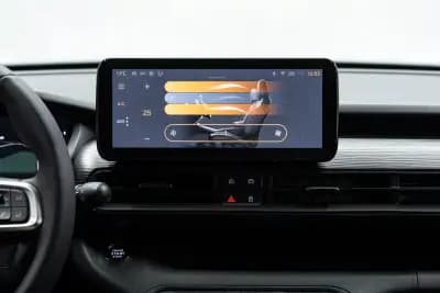 Vendo Jeep Avenger 2023 - 20950 EUR, 10000 km - AUTO.MOTO.pt