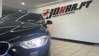 Vendo BMW 318 2013 - 13990 EUR, 216833 km - AUTO.MOTO.pt