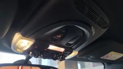 Vendo MINI 2019 - 24900 EUR, 114062 km - AUTO.MOTO.pt