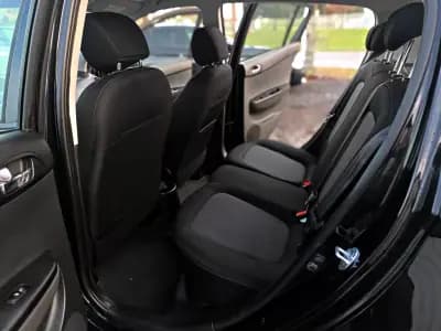 Vendo Hyundai i20 2012 - 7490 EUR, 172563 km - AUTO.MOTO.pt