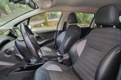 Sell Peugeot 2008 2017 - 12450 EUR, 96000 km - AUTO.MOTO.pt