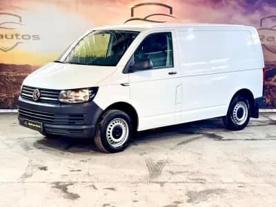 Sell Volkswagen Transporter 2018 - 18900 EUR, 174120 km - AUTO.MOTO.pt