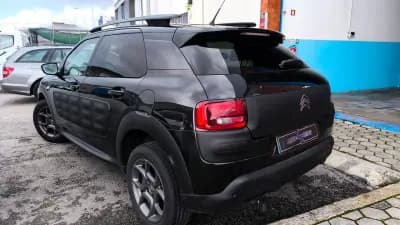 Sell Citroën C4 Cactus 2014 - 9600 EUR, 180000 km - AUTO.MOTO.pt