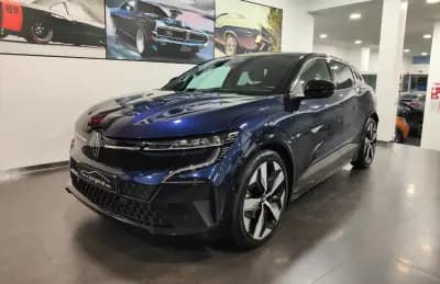 Vendo Renault Mégane E-Tech 2023 - 26500 EUR, 45000 km - AUTO.MOTO.pt