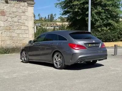 Vendo Mercedes-Benz CLA 200 2015 - 18999 EUR, 248500 km - AUTO.MOTO.pt