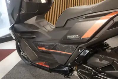 Sell 2025 - 2990 EUR, 1 km - AUTO.MOTO.pt