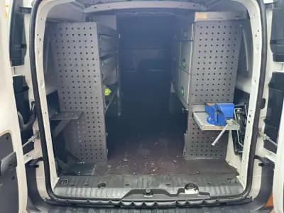 Vendo Renault Kangoo 2020 - 12250 EUR, 171129 km - AUTO.MOTO.pt