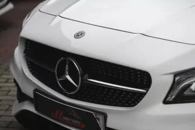 Vendo Mercedes-Benz CLA 200 2018 - 22900 EUR, 168433 km - AUTO.MOTO.pt
