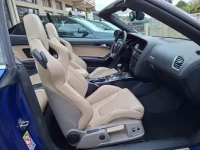 Vendo Audi A5 Cabrio 2009 - 17500 EUR, 234000 km - AUTO.MOTO.pt