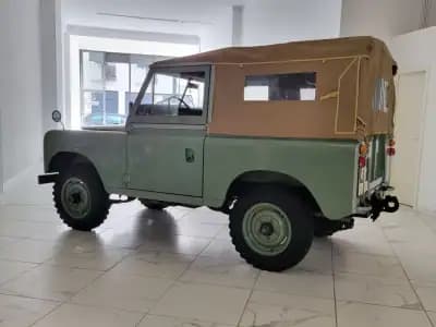Vendo Land Rover Serie III 1973 - 35000 EUR, 87484 km - AUTO.MOTO.pt