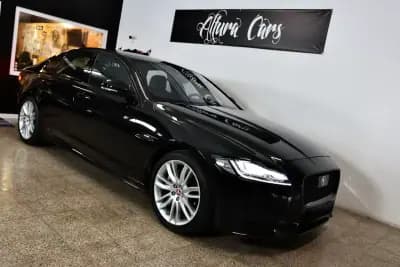 Vendo Jaguar XF 2016 - 25900 EUR, 63375 km - AUTO.MOTO.pt