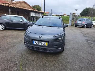 Vendo Citroën C4 Cactus 2015 - 7950 EUR, 177721 km - AUTO.MOTO.pt
