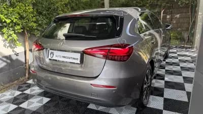 Vendo Mercedes-Benz A 200 2024 - 27500 EUR, 29000 km - AUTO.MOTO.pt