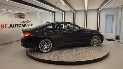 Vendo BMW M4 2016 - 63900 EUR, 25883 km - AUTO.MOTO.pt