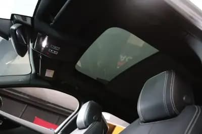 Sell Jaguar F-Pace 2018 - 33900 EUR, 70000 km - AUTO.MOTO.pt