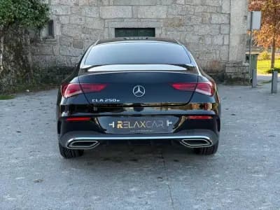 Sell Mercedes-Benz CLA 250 2021 - 30999 EUR, 98000 km - AUTO.MOTO.pt