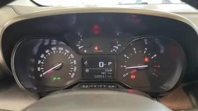 Sell Citroën C3 Aircross 2023 - 17990 EUR, 35631 km - AUTO.MOTO.pt