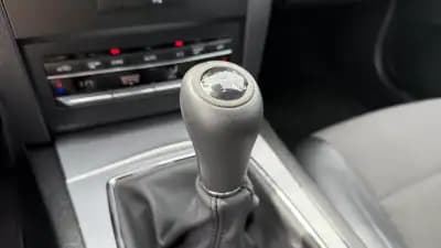 Sell Mercedes-Benz E 250 2010 - 18500 EUR, 0 km - AUTO.MOTO.pt