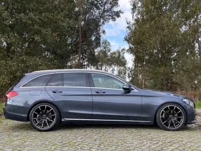 Sell Mercedes-Benz C 200 2015 - 17490 EUR, 183000 km - AUTO.MOTO.pt