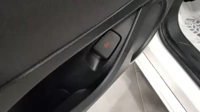 Sell Fiat 500e 2022 - 17500 EUR, 108174 km - AUTO.MOTO.pt