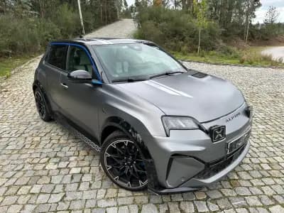Vendo Alpine 2025 - 44950 EUR, 5000 km - AUTO.MOTO.pt