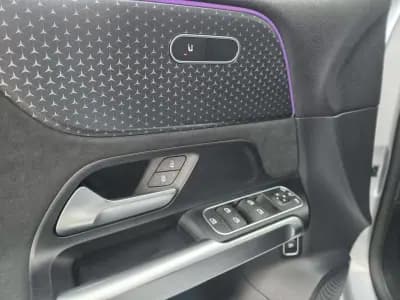 Sell Mercedes-Benz EQB 2025 - 65000 EUR, 20000 km - AUTO.MOTO.pt