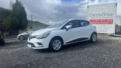 Sell Renault Clio 2016 - 10490 EUR, 141000 km - AUTO.MOTO.pt