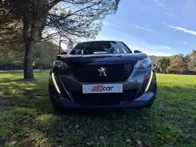 Sell Peugeot 2008 2023 - 19500 EUR, 16000 km - AUTO.MOTO.pt