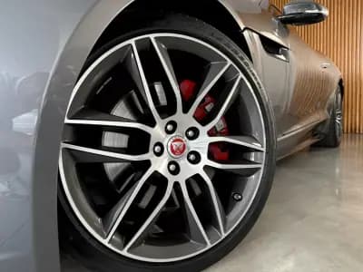 Vendo Jaguar F-Type 2018 - 46000 EUR, 64200 km - AUTO.MOTO.pt