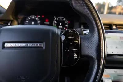 Vendo Land Rover Range Rover Evoque 2020 - 32999 EUR, 93000 km - AUTO.MOTO.pt