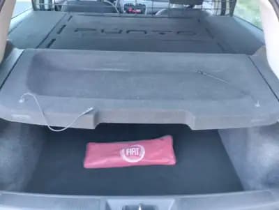 Vendo Fiat Punto 2019 - 7999 EUR, 180000 km - AUTO.MOTO.pt