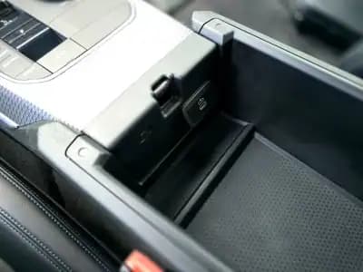 Sell BMW 218 2022 - 39800 EUR, 22900 km - AUTO.MOTO.pt