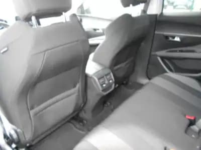 Sell Peugeot 3008 2018 - 19500 EUR, 160386 km - AUTO.MOTO.pt