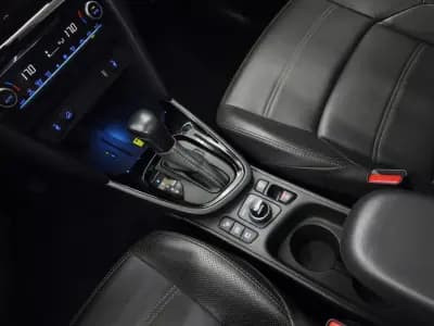 Sell Toyota Yaris Cross 2021 - 29950 EUR, 86189 km - AUTO.MOTO.pt