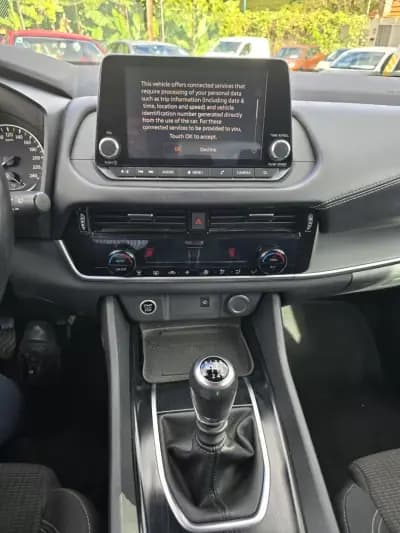 Vendo Nissan Qashqai 2022 - 23950 EUR, 65500 km - AUTO.MOTO.pt