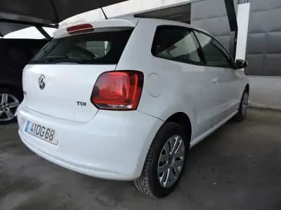 Vendo Volkswagen 1.2 TDi Confortline 2013 - 6900 EUR, 267000 km - AUTO.MOTO.pt