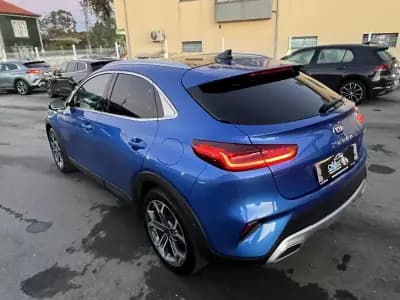 Vendo Kia XCeed 2021 - 17950 EUR, 118000 km - AUTO.MOTO.pt