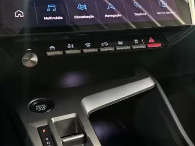 Sell Peugeot 308 2023 - 24900 EUR, 111974 km - AUTO.MOTO.pt