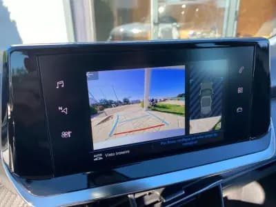 Sell Peugeot 2008 2022 - 18990 EUR, 72101 km - AUTO.MOTO.pt