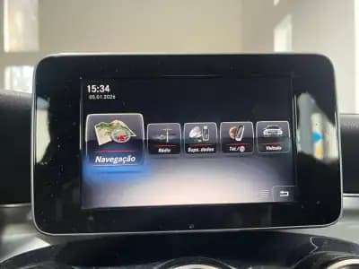 Vendo Mercedes-Benz C 300 2017 - 22999 EUR, 102000 km - AUTO.MOTO.pt