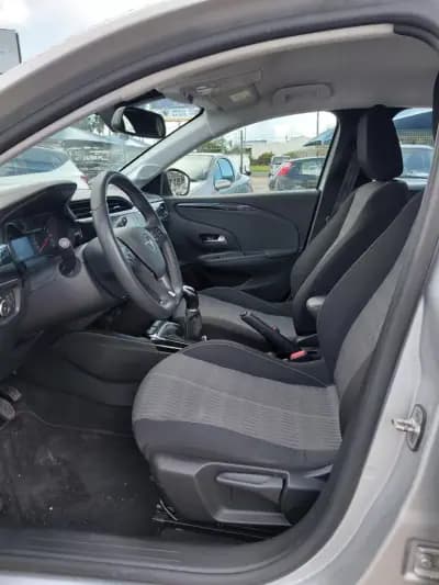 Vendo Opel Corsa 2023 - 13980 EUR, 59000 km - AUTO.MOTO.pt