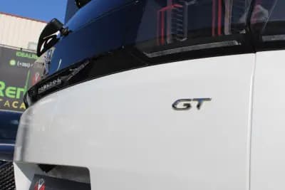 Vendo Peugeot 5008 2021 - 24900 EUR, 163348 km - AUTO.MOTO.pt