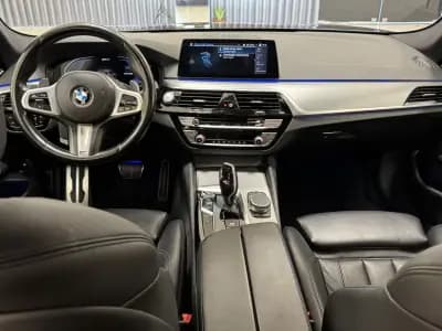 Vendo BMW 530 2020 - 31990 EUR, 120000 km - AUTO.MOTO.pt