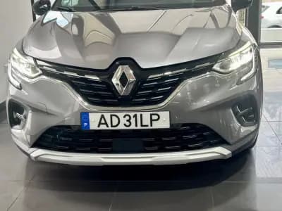 Vendo Renault Captur 2020 - 18499 EUR, 94000 km - AUTO.MOTO.pt